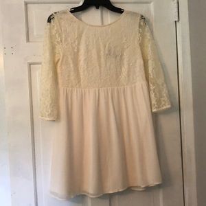 Off white loose fitted lace mini dress